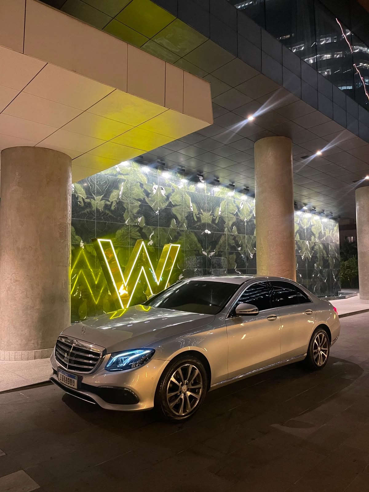 Mercedes-Benz E250 Executiva — CS Transfer São Paulo